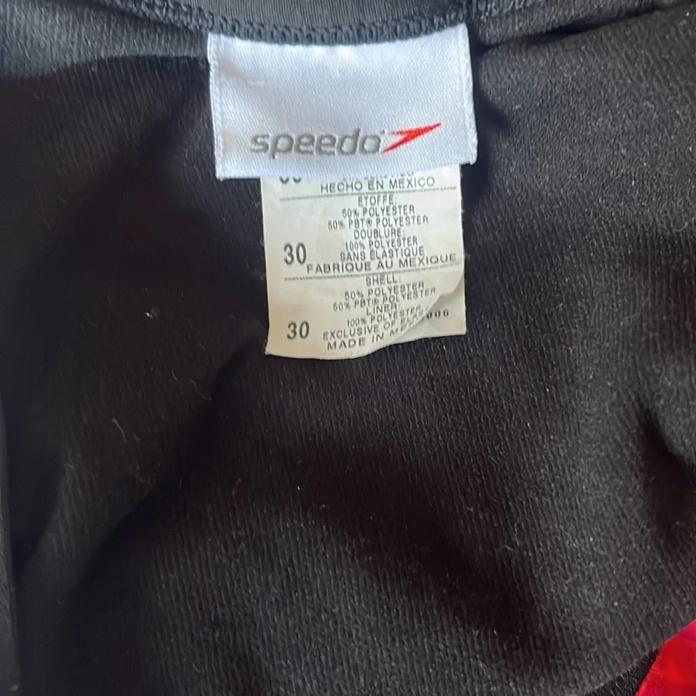 Speedo women’s competition swimsuit in size 30/S
